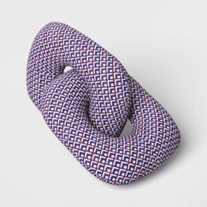 NEW Threshold Chain Link Throw Pillow